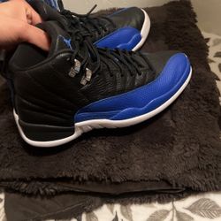 JORDAN 12s 