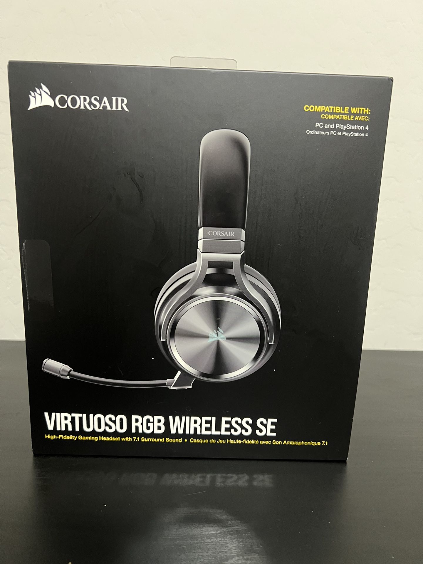 Corsair Virtuoso RGB Wireless Gaming Headset