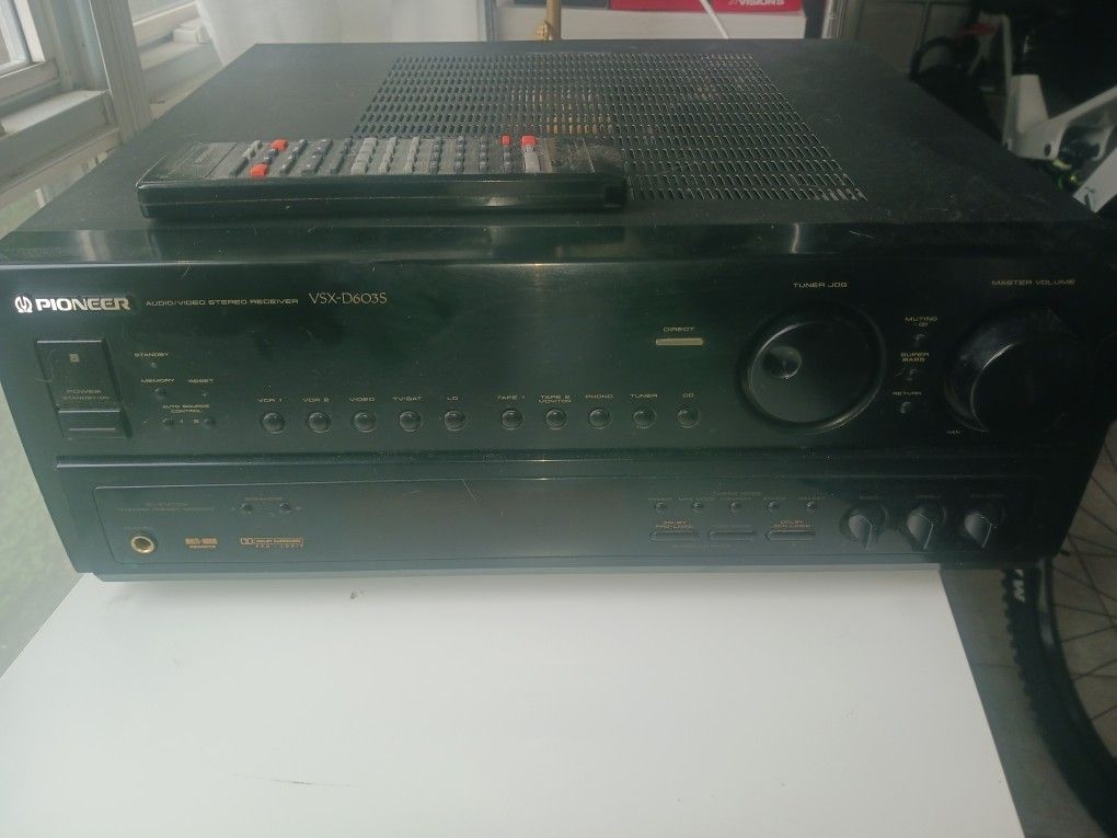 Pioneer Audio/Video Stereo Receiver VSX-D603S