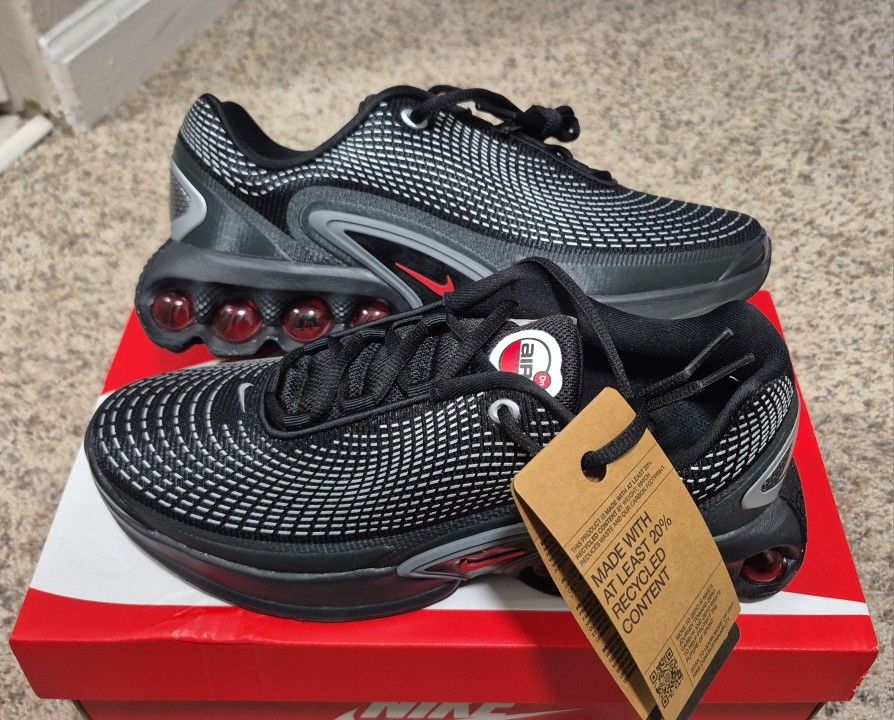 NIKE AIR MAX DN