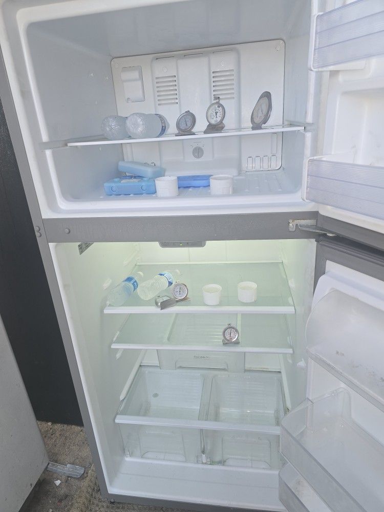 Whirlpool Fridge Apt Size 30 By 66 High