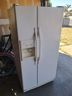 GARAGE REFRIGERATOR CAN DELIVER
