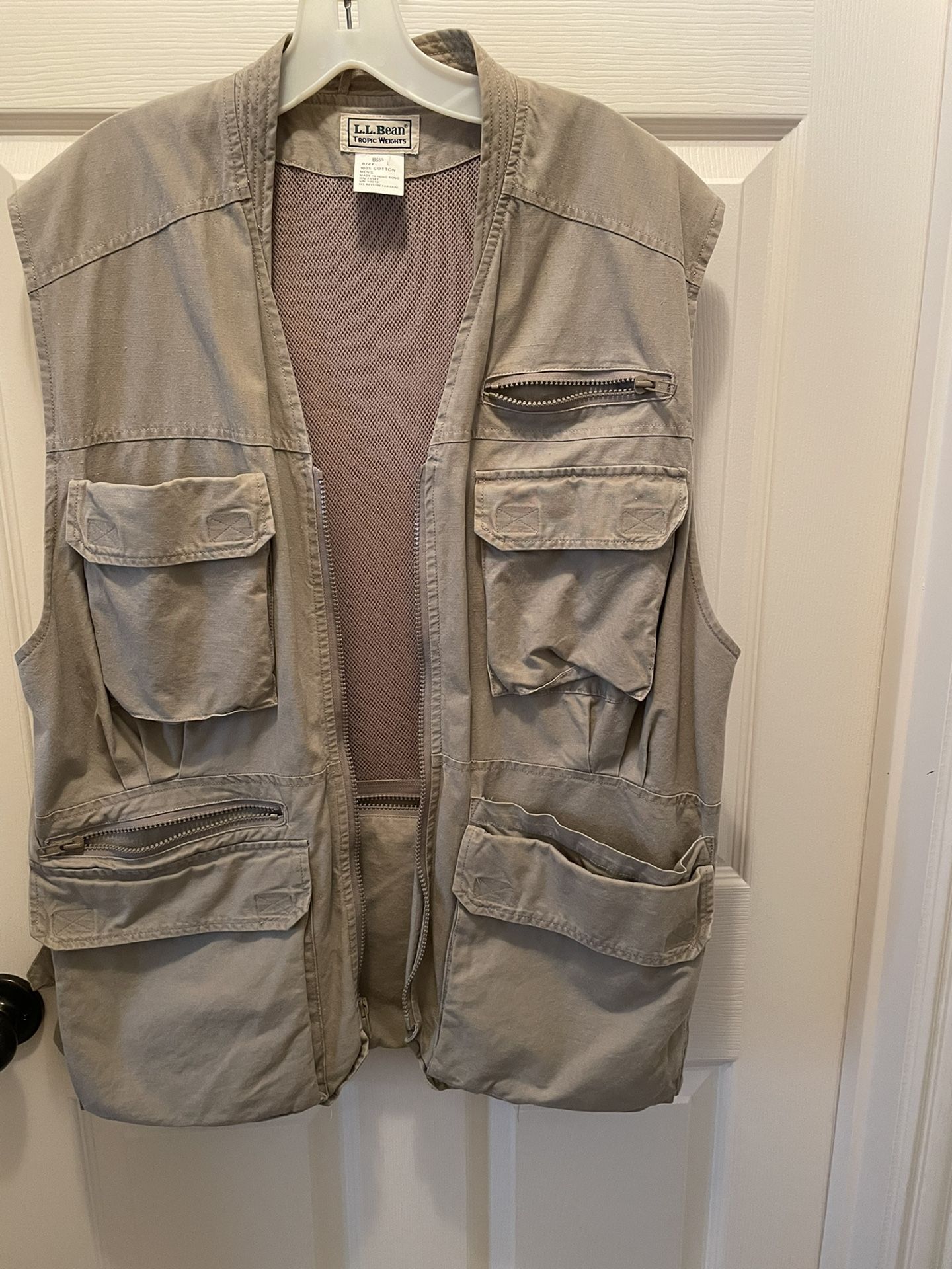Mens LLBean travel vest.