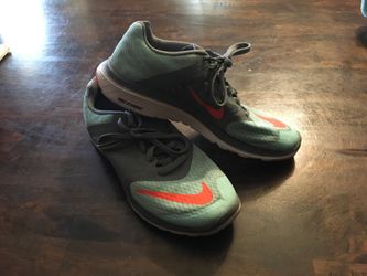 Nike women’s US running shoes. Size 7