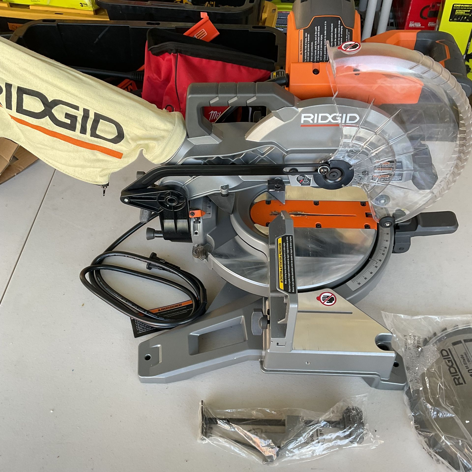 RIDGID Miter Saw 10” Cordless