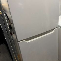 24-inch refrigerator