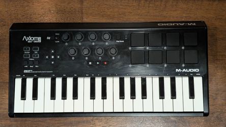 M-audio Axiom AIR32 Mini Midi Keyboard