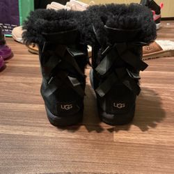 Girls Size 3y Uggs