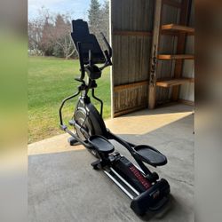 Sole E25 Elliptical - Like New - Nowthen, MN