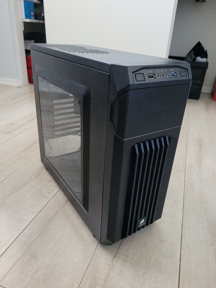 Corsair PC Case