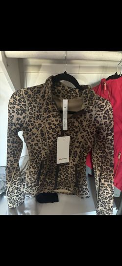 SIZES 2,4,6&8!! FULL LENGTH CHEETAH DEFINE JACKET