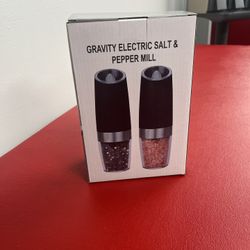Gravity Electric Salt And Pepper 