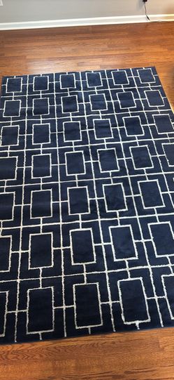 Marilyn Monroe Glam Collection Area Rug - Deco (6' 1" x 9' Rectangle Navy Blue Silver/Silver)