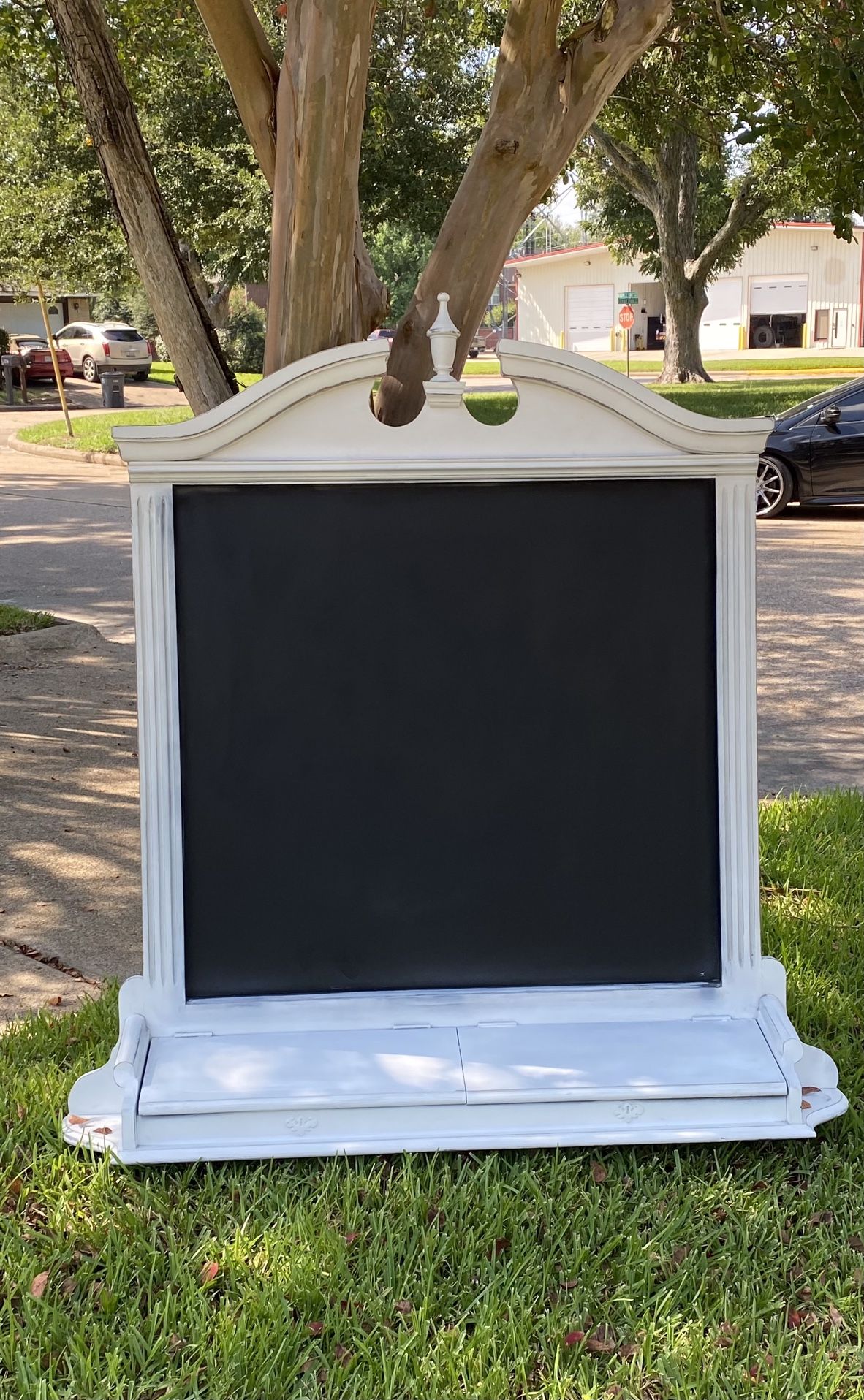 🌸 Beautiful Solid Wood Chalkboard