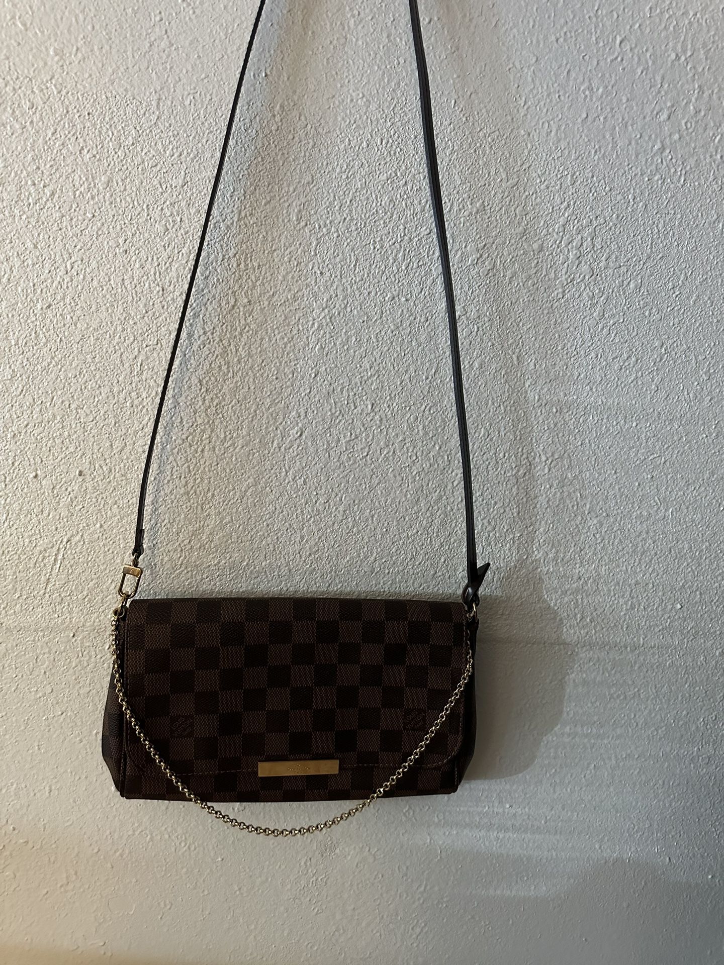 Louis Vuitton Pochette Métis for Sale in Garland, TX - OfferUp