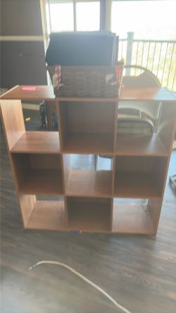 Storage cubby shelf