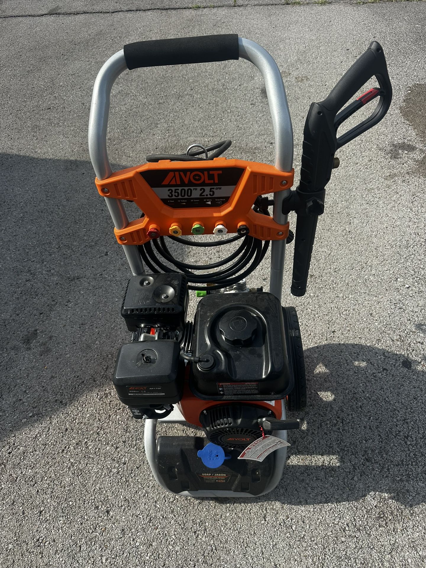 AIVOLT 3500 PSI PRESSURE WASHER 