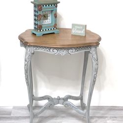 Carved Wood Vintage side table/ refurbished side table/ Accent Table