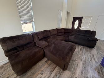 Sectional couch