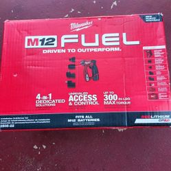 Milwaukee Fuel Driver Kit