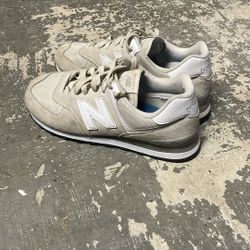 New Balance 574 Core Men’s Size 10.5 4E Extra Wide