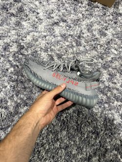 Yeezy 350 Beluga 2.0 Size 7 Men’s / 8.5 Women’s