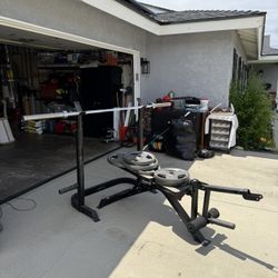 Bench press with weights