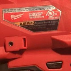 Milwaukee Impact Wrench 1/2 Drive Stubby 