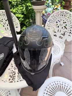 Harley Davidson 3/4 LG helmet with retractable sun shield