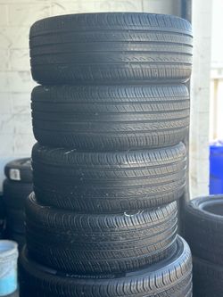 SET OF TIRE 225 45 17 YOKOHAMA 85% LIFE