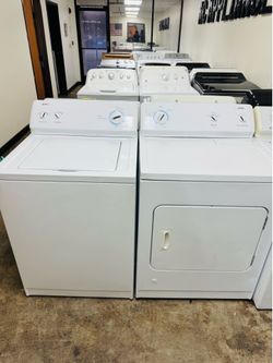 Kenmore 500 series direct drive washer with big agitator and gas dryer set