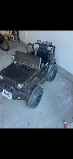 Kids ride car jeep