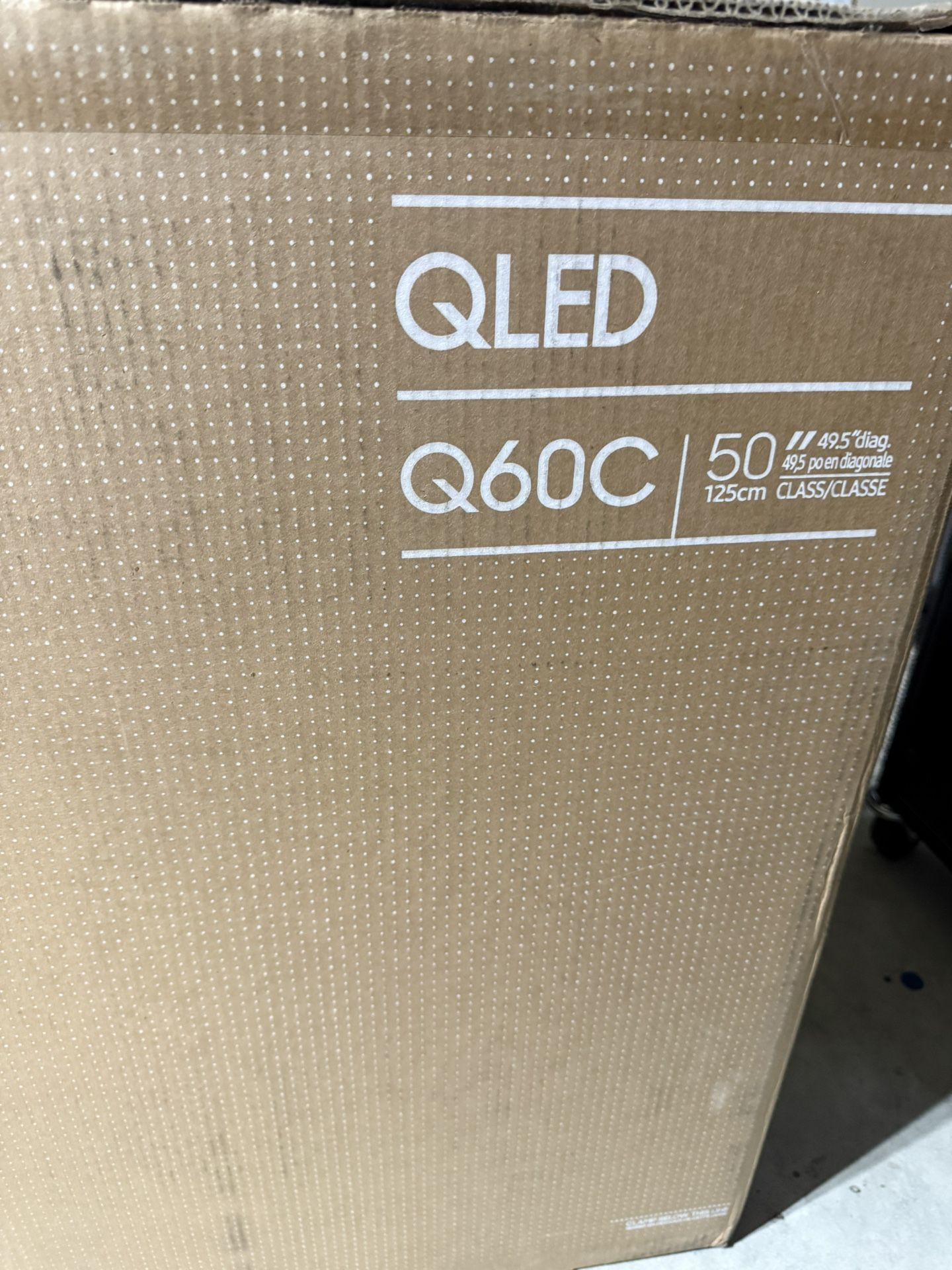 Brand New / Sealed - SAMSUNG 50-Inch Class QLED 4K Q60C Series Quantum HDR, Dual LED, Object Tracking Sound Lite, Q-Symphony, Motion Xcelerator, Gamin