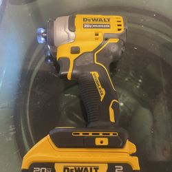 Dewalt Impact Atomic 1/4 