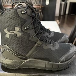 NEW Men’s Under Armour Micro G Valsetz Zip (Men’s Size 8) - $75
