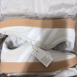 Sz-10.5 Adidas Barreda Men’s Athletic Shoe White Sneaker