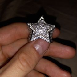 Moissanite Star Ring 