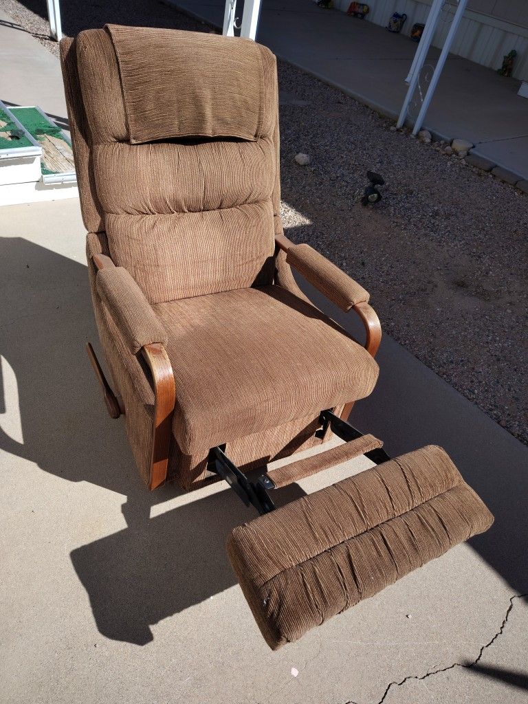 Recliner 