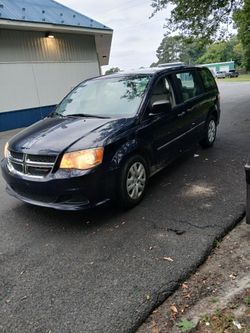 2014 dodge Caravan