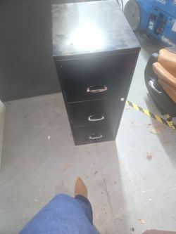 File Cabinet $5 PICK UP ONLY 77073