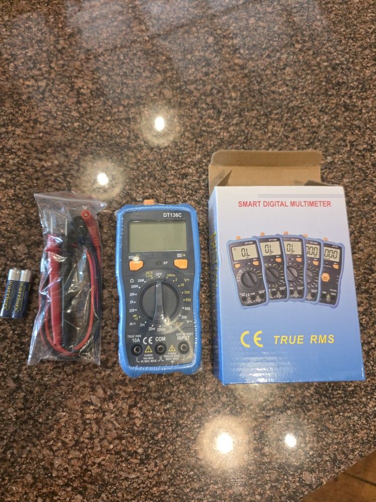 Brand new Smart digital multimeter with test leads and batteries