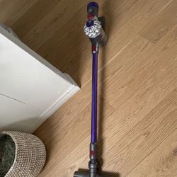 Working Dyson Vacuum 