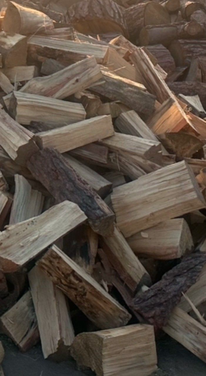 Dry Split Almond Mix Firewood!!!Ready Too Burn Seasoned Wood!!
