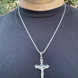 Plata 925 Cadena Torzal Con Crucifijo Largo 24 Inches. 