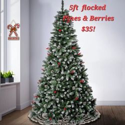 Brand New In Box! 5 Ft Flocked Christmas Tree With Berries & Pines Arbol De Navidad Indoor Outdoor Holiday Decor