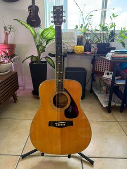 Yamaha FG-345 Vintage 1970s Folk Acoustic Guitar