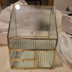 ALL GLASS MAKEUP AND SKINCARE ORGANIZER
