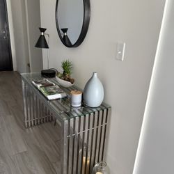 Modani Console Table