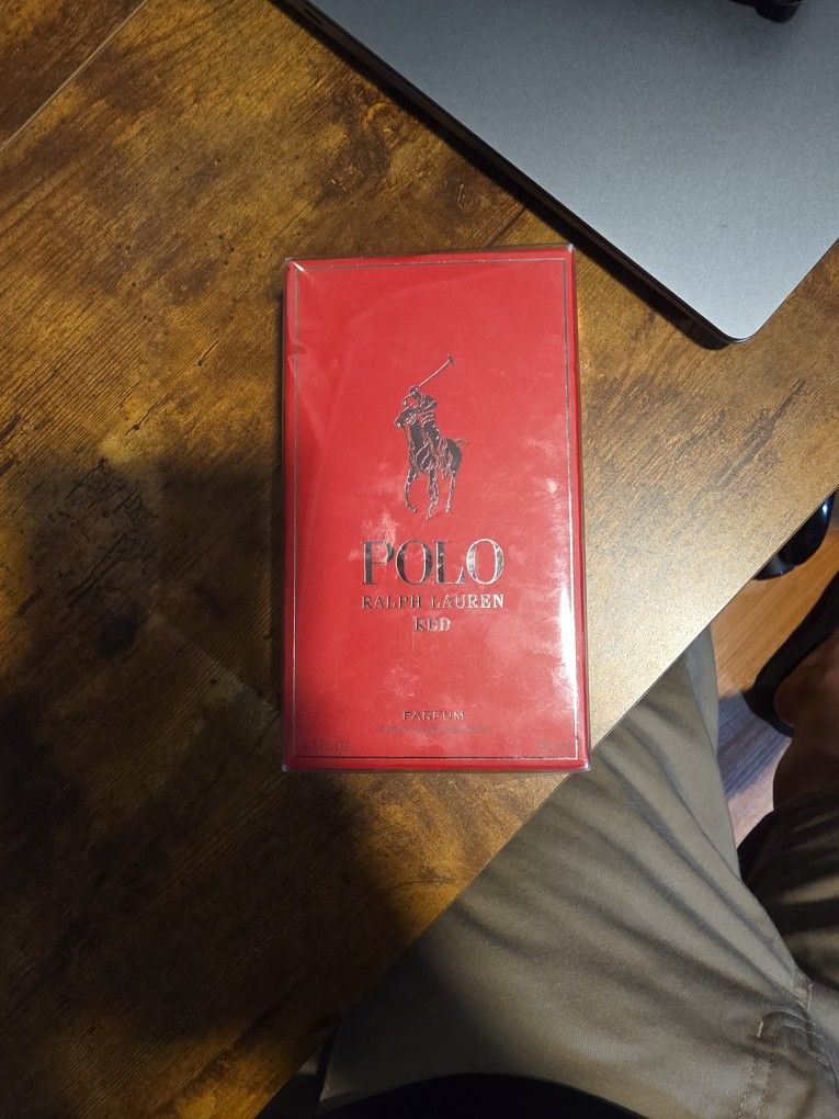 Ralph Lauren Red Toilette With Grapefruit