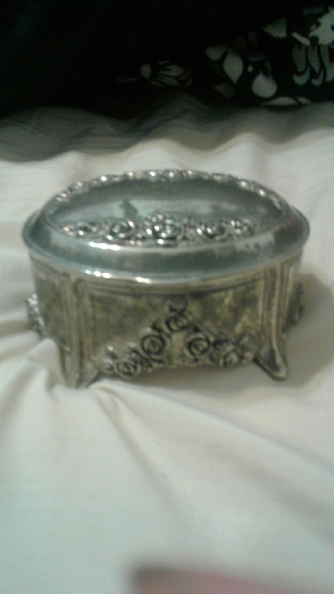 Small jewelry box